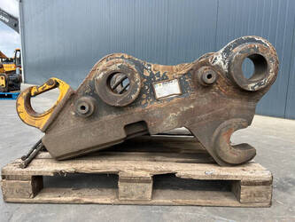 2016-caterpillar-352f-1398691-44576536