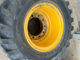 2021-bridgestone-1000x20-1398696-44576575