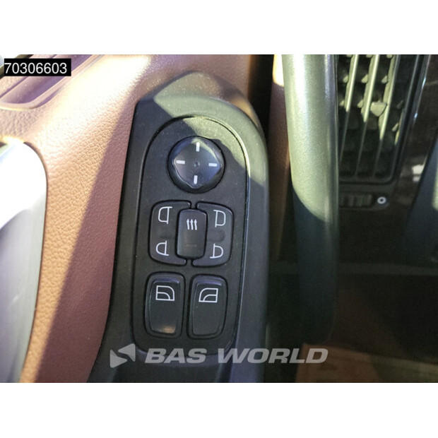 2021 داف XF 530-44590782