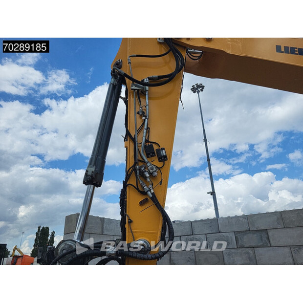 2015 Liebherr R936LC-44591010