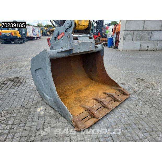 2015 Liebherr R936LC-44591012