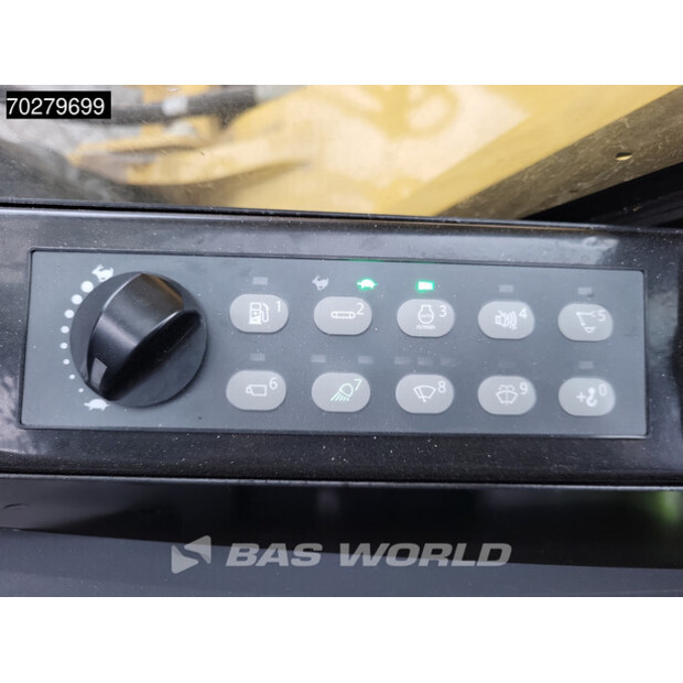 2025 كاتربيلر 320D3 GC-44591073