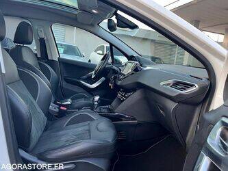 2016-peugeot-2008-1398945-44605545