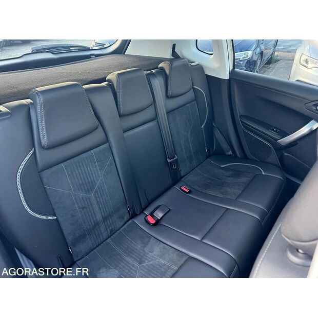 2016 Peugeot 2008-44605549