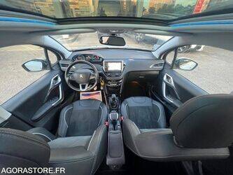 2016-peugeot-2008-1398945-44605553