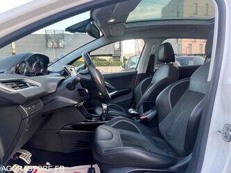 2016-peugeot-2008-1398945-44605556