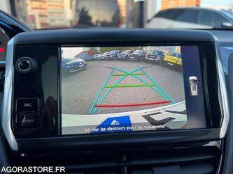 2016-peugeot-2008-1398945-44605565