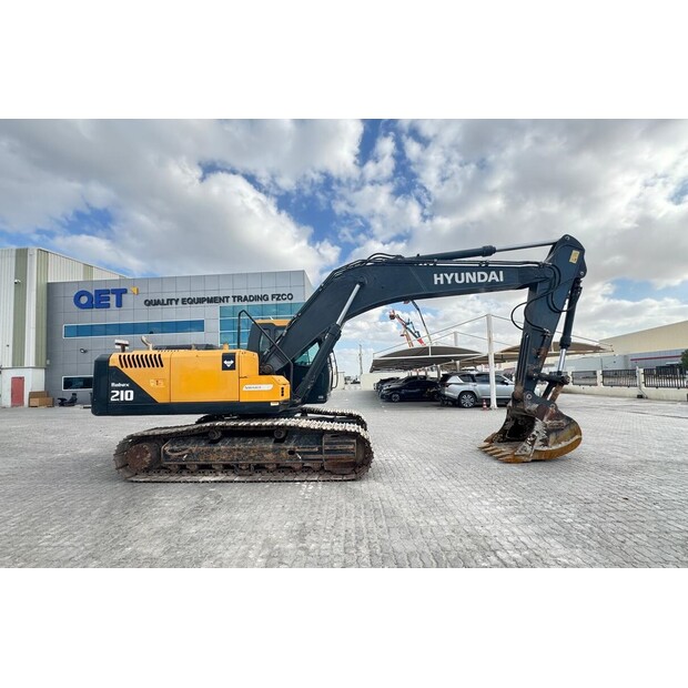 2022 Hyundai R210-44605704