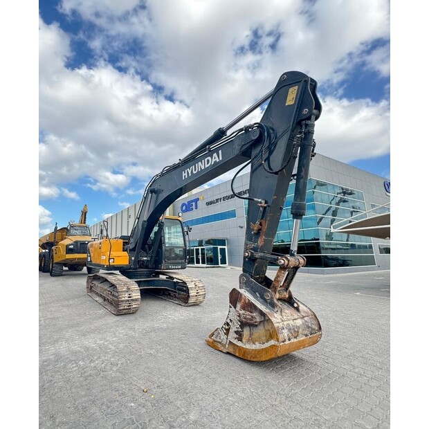 2022 Hyundai R210-44605705