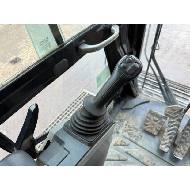 2014 كاتربيلر 329E-44605800