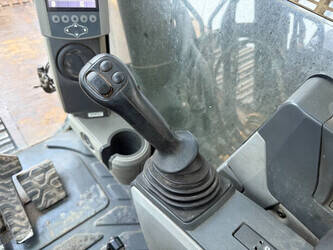 2014-caterpillar-329e-1398964-44605801