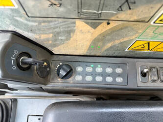 2014-caterpillar-329e-1398964-44605802