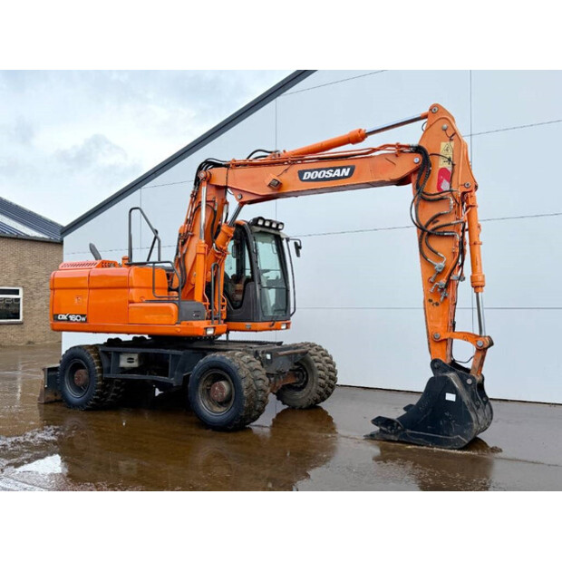 2013 دووسان DX160W-3-44605856