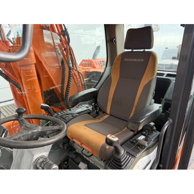 2013 دووسان DX160W-3-44605857