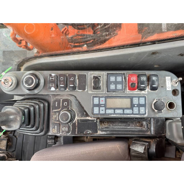 2013 دووسان DX160W-3-44605863