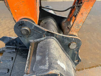 2013-doosan-dx160w-3-44605872