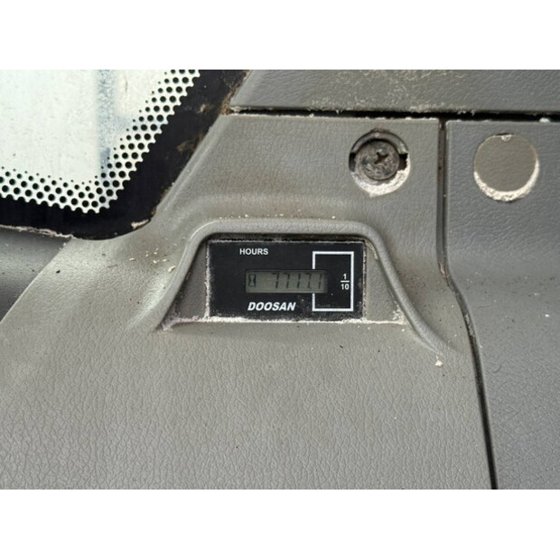 2013 دووسان DX160W-3-44605884