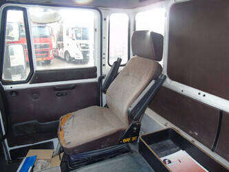 1990-daf-1900-44605970