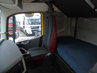 2013-volvo-fh-12-420-1398969-44606006