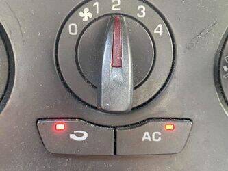 2013-seat-ibiza-1398982-44618649