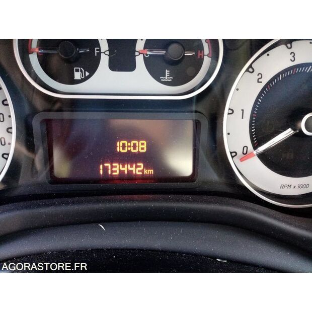 2016 فيات 500-44618661