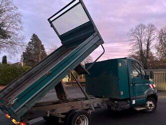 2005-renault-mascott-1398989-44618703