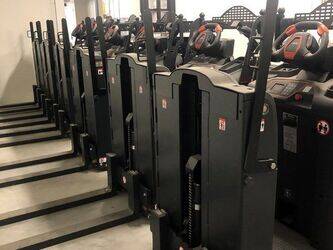 fenwick-v08-2-1398994-44618744