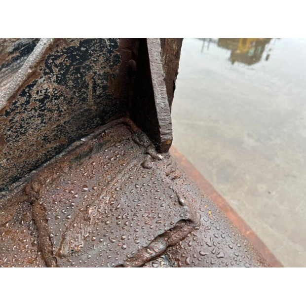 2008 اينكون S70-44619432