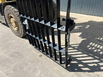 2016-caterpillar-320f-1399013-44619615