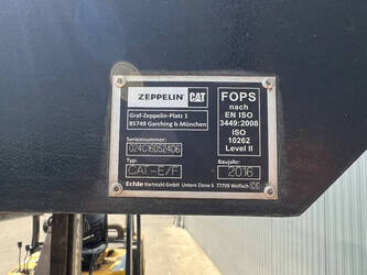 2016-caterpillar-320f-1399013-44619618