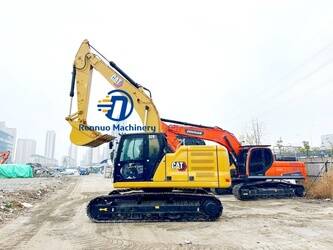 صورة ل 2023 كاتربيلر 320