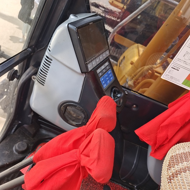 2024 كوماتسو PC200-8-44621345