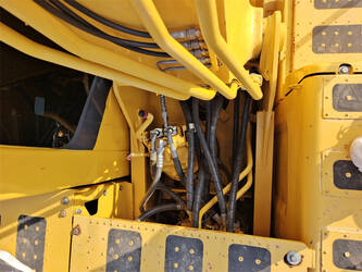 2023-komatsu-pc200-8-1399089-44621372