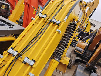 2024-komatsu-pc210-8-1399090-44621389