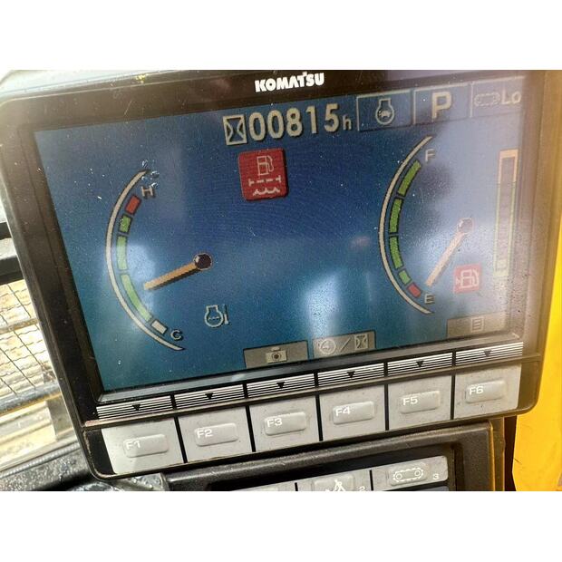 2024 Komatsu PC220-8-44621392