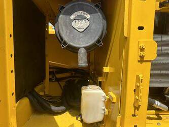 2024-komatsu-pc220-8-1399092-44621400