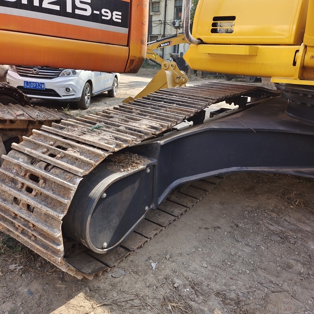 2024 Komatsu PC240LC-8-44621490