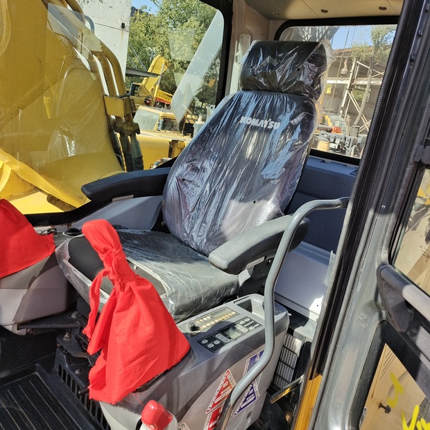 2024 Komatsu PC360-7-44621657