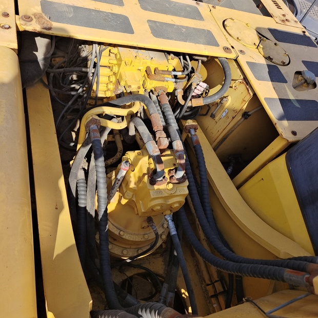 2024 Komatsu PC360-7-44621667