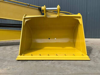 2025-komatsu-pc200-1399159-44622483