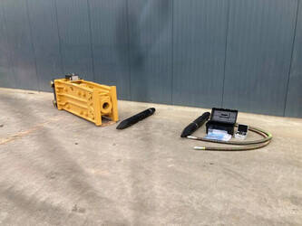 2025-smitma-s140-1399185-44622667