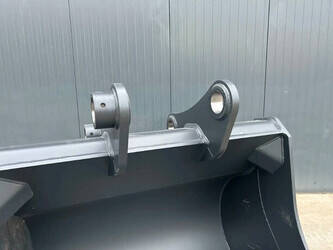 2025-hitachi-zx350-1399246-44623247