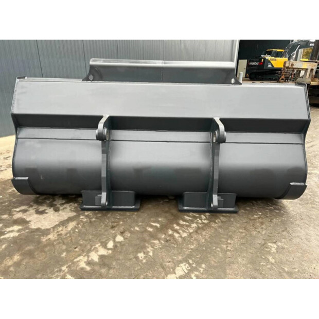 2025 Volvo L90G-44623670