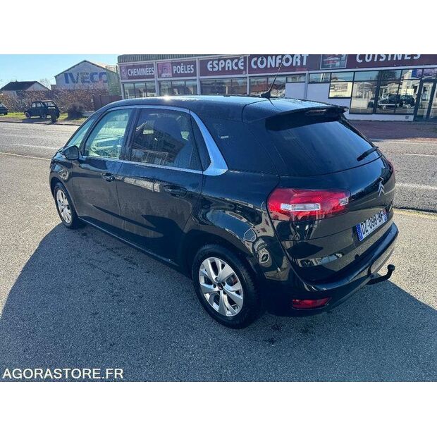 2016 سيتروين C4-44637677