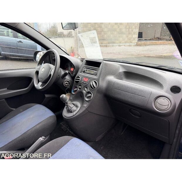 2011 فيات Panda-44637762