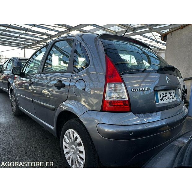 2009 سيتروين C3-44637769