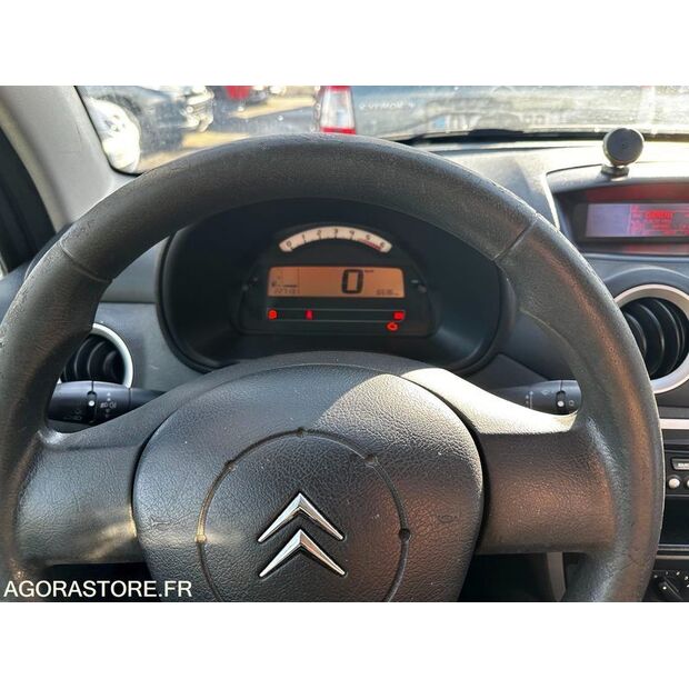 2009 سيتروين C3-44637783