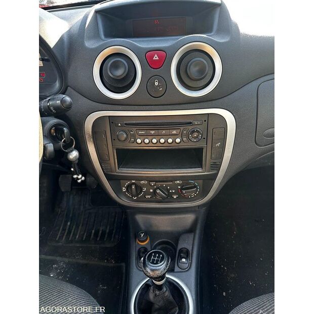 2006 سيتروين C3-44637794