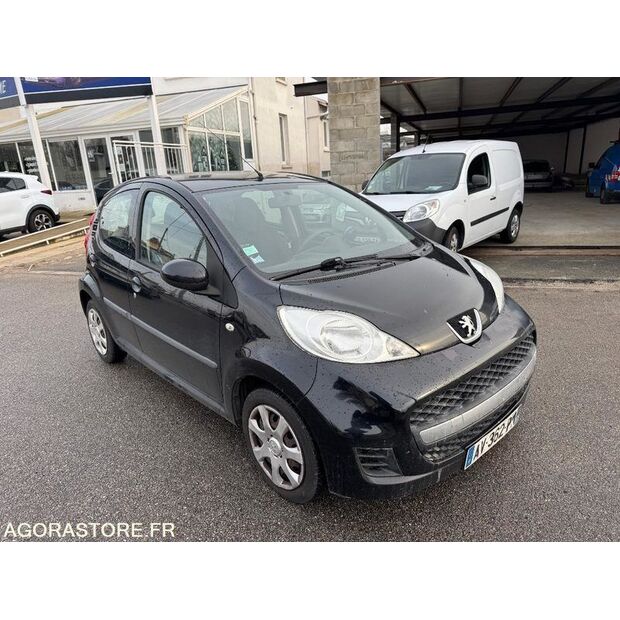 2010 بيجو 107-44637814