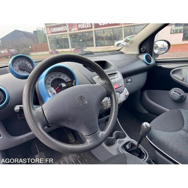 2010 بيجو 107-44637821